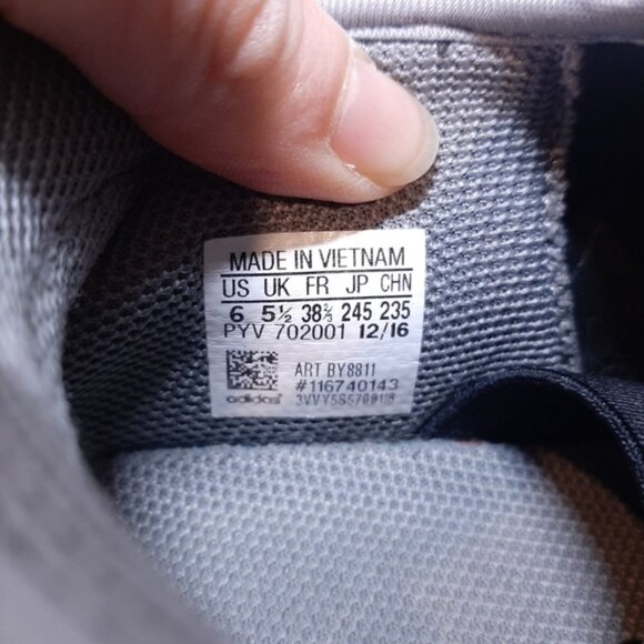 Adidas Tubular Shadow Running Shoes Chalk Grey Trainers Athletic Sneakers Size 6 - Picture 10 of 16